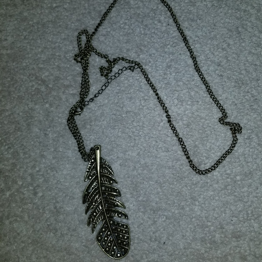 Feather necklace